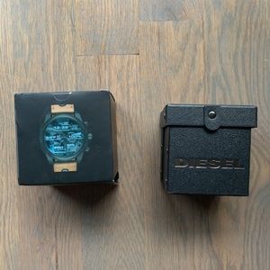 Diesel ON Smartwatch - Leather Band